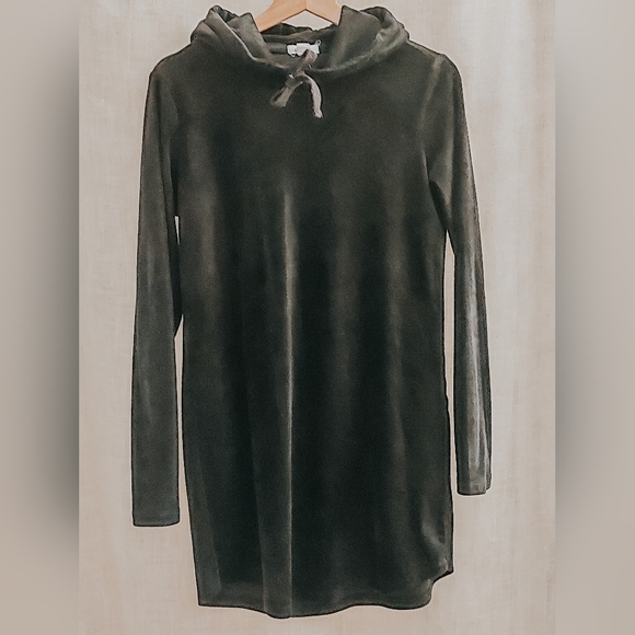 Black velvet hooded sweater dress - Picture 2 of 2